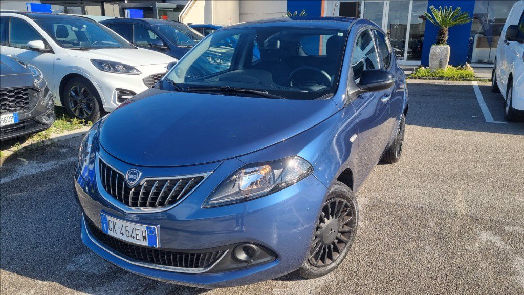 LANCIA Ypsilon 1.0 firefly hybrid Gold s&s 70cv