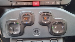FIAT Panda 1.0 firefly hybrid City Cross s&s 70cv 5p.ti